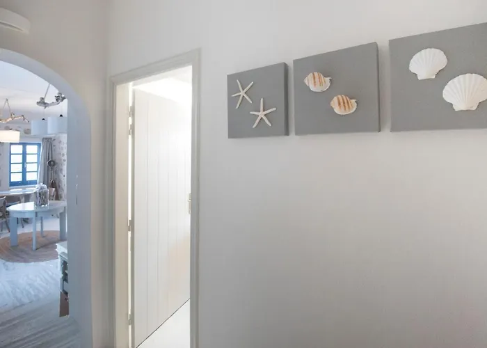 Feriehus Kyma Seafront Exceptional 2bd House In